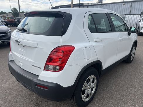 Used 2015 Chevrolet Trax LS w/ LPO, Cargo Package image 5