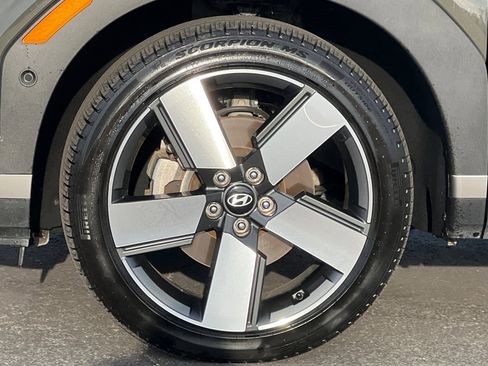 Used 2024 Hyundai Santa Fe Limited image 30