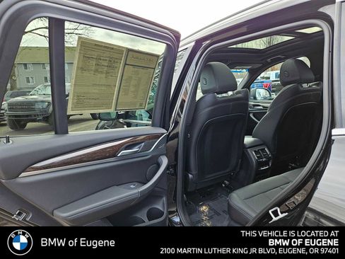 Used 2024 BMW X3 xDrive30i image 19
