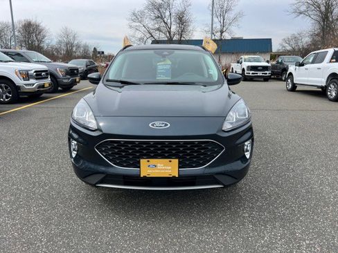 Certified 2022 Ford Escape SEL w/ Technology Package AWD/4WD image 31