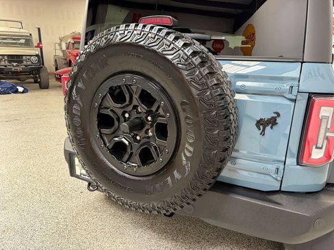 Used 2023 Ford Bronco Wildtrak AWD/4WD image 50