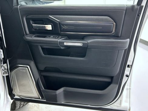 Used 2021 RAM 2500 Limited image 17