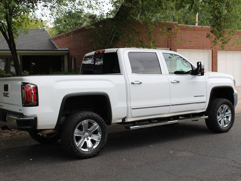 Used 2017 GMC Sierra 1500 SLT image 39