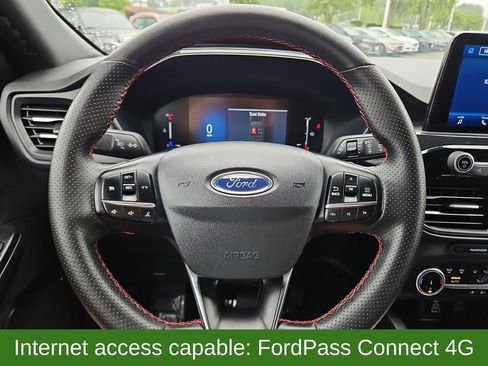 Used 2025 Ford Escape ST-Line AWD/4WD image 10