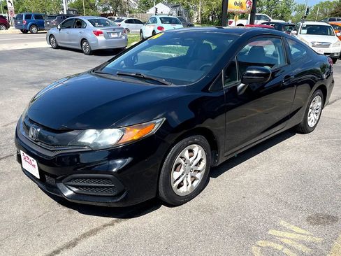 Used 2014 Honda Civic LX image 2
