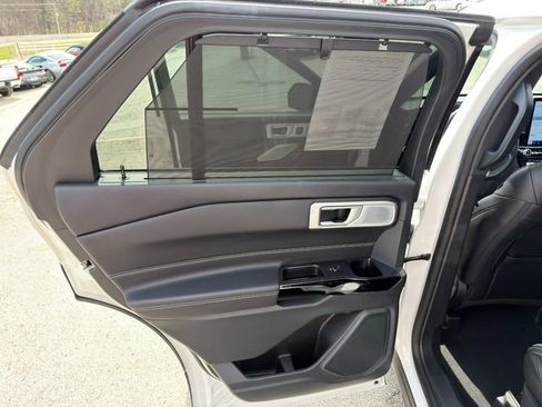 Used 2023 Ford Explorer ST w/ Equipment Group 401A image 18