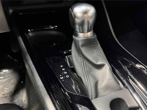 Used 2020 Toyota C-HR XLE image 20