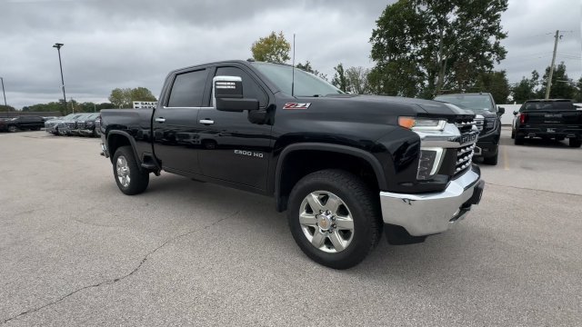 Used 2021 Chevrolet Silverado 2500 LTZ AWD/4WD image 3