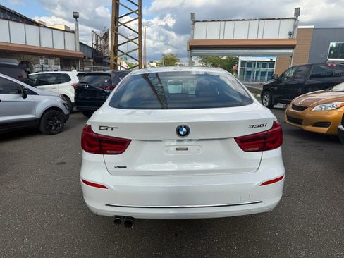 Used 2017 BMW 330i Gran Turismo xDrive image 6