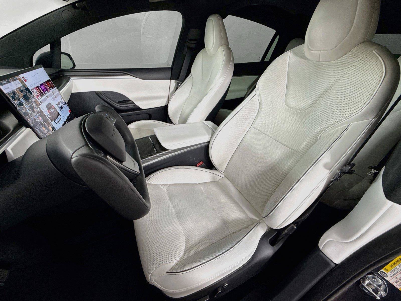 Used 2022 Tesla Model X Plaid AWD/4WD image 9
