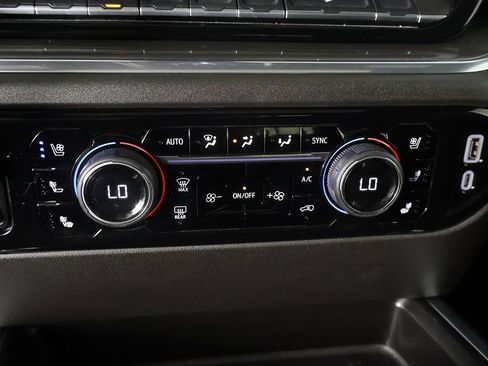 Used 2025 Chevrolet Silverado 2500 High Country w/ Technology Package AWD/4WD image 49