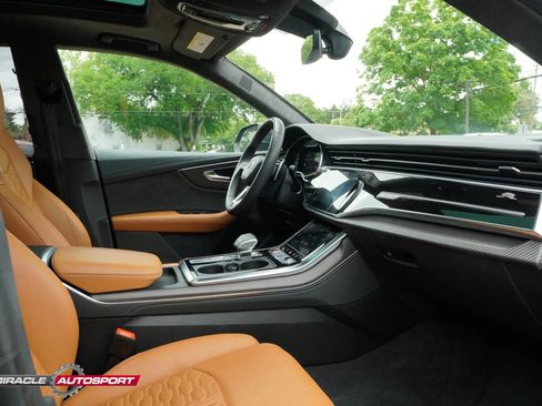 Used 2022 Audi RS Q8 w/ Carbon Optic Package AWD/4WD image 35