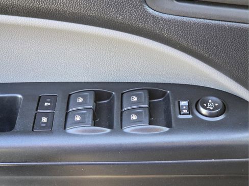 Used 2022 Chevrolet Colorado W/T w/ Custom Special Edition RWD image 13