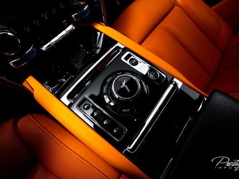 Used 2021 Rolls-Royce Cullinan image 33