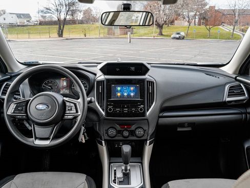 Used 2021 Subaru Forester image 11