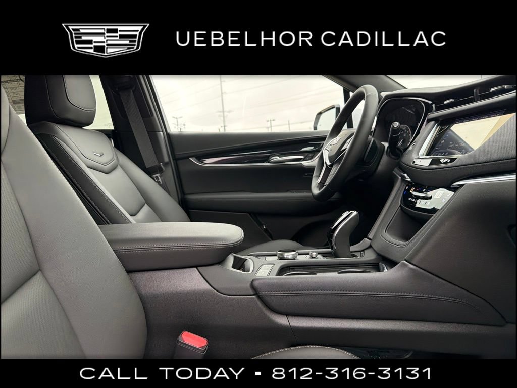 New 2026 Cadillac XT5 Premium Luxury w/ Driver Assist Package AWD/4WD image 15
