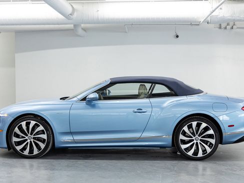 New 2026 Bentley Continental GTC image 3