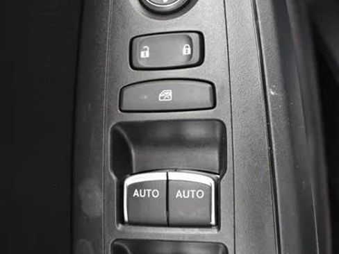 Used 2023 Honda Civic EX-L image 21