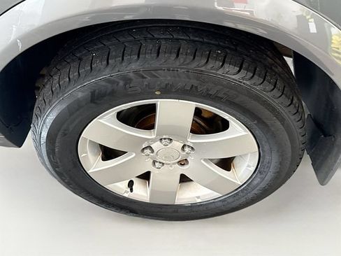 Used 2009 Saturn Vue XR w/ Convenience Package FWD image 27