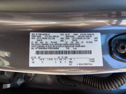 Used 2023 Ford F250 XL w/ STX Appearance Package AWD/4WD image 27