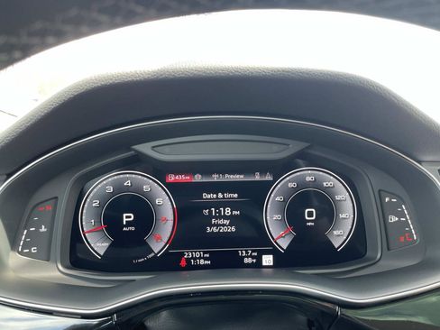 Used 2025 Audi Q8 Premium Plus AWD/4WD image 23