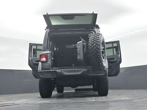 Used 2023 Jeep Wrangler Unlimited Sport AWD/4WD image 80
