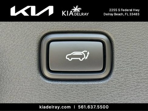 New 2026 Kia Sportage EX w/ EX Panorama Roof Package FWD image 9
