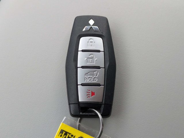 Used 2024 Mitsubishi Outlander SEL FWD image 34
