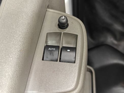 Used 2024 GMC Savana 2500 w/ Driver Convenience Package image 30