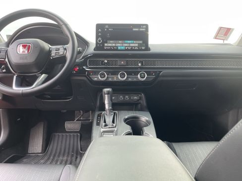 Used 2024 Honda Civic Touring image 14