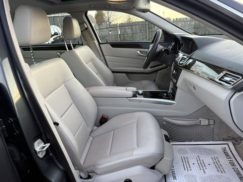 Used 2014 Mercedes-Benz E 350 Sedan image 19