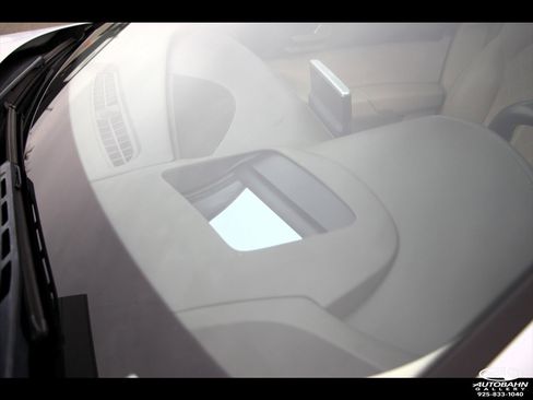 Used 2015 Audi A8 L 3.0T w/ Premium Package image 11