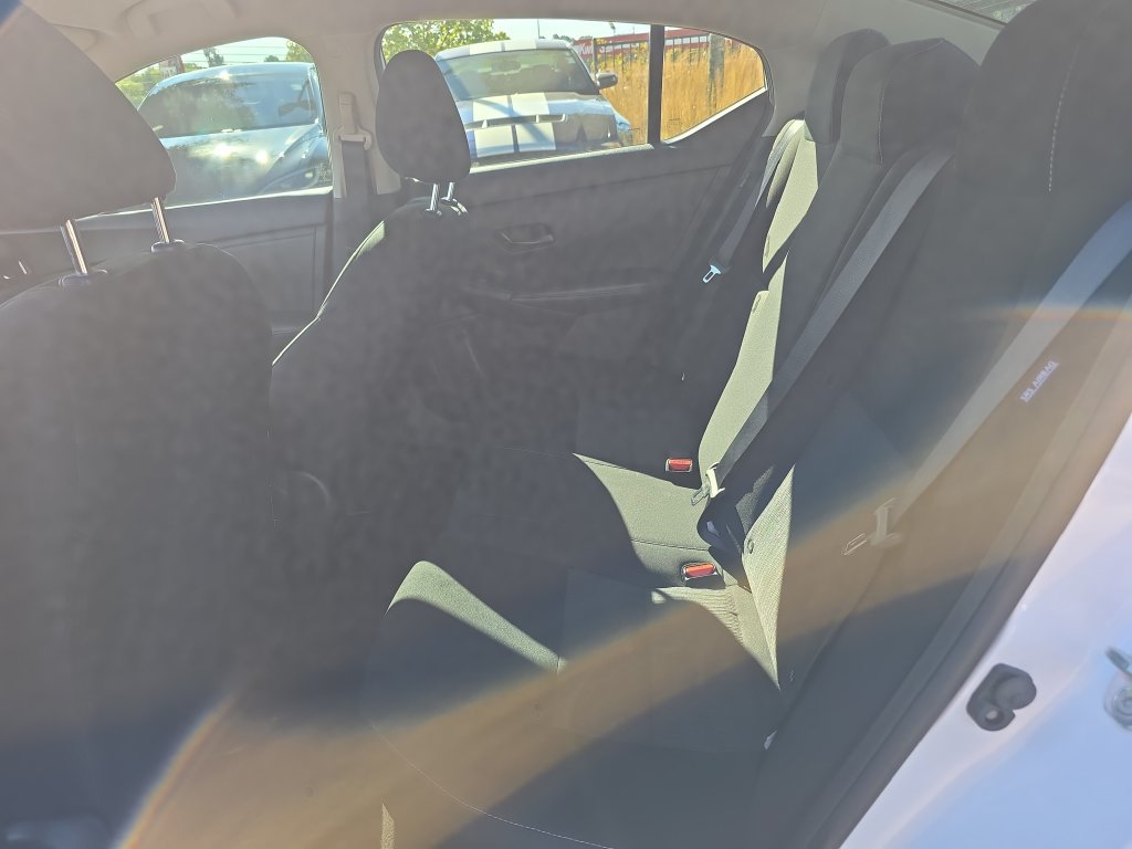 Used 2025 Nissan Sentra SV w/ Trunk Package FWD image 31