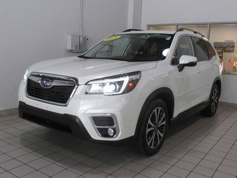 Used 2019 Subaru Forester Limited image 17