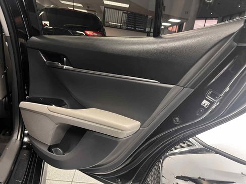 Used 2015 INFINITI Q50 Premium w/ All Weather Package image 25