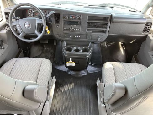New 2025 GMC Savana 2500 Extended w/ Driver Convenience Package image 21