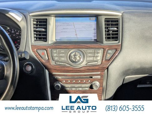 Used 2014 Nissan Pathfinder SL w/ SL Tech Package image 20