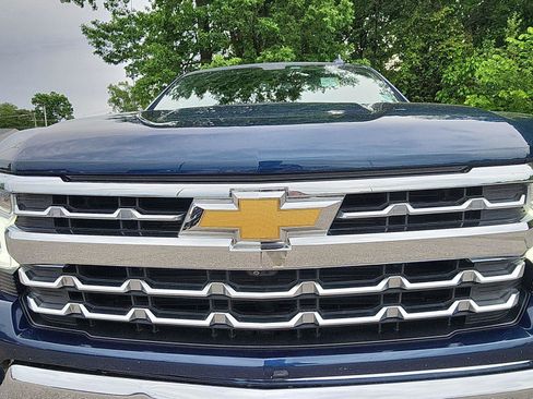 Used 2022 Chevrolet Silverado 1500 LTZ w/ LTZ Premium Texas Edition RWD image 11
