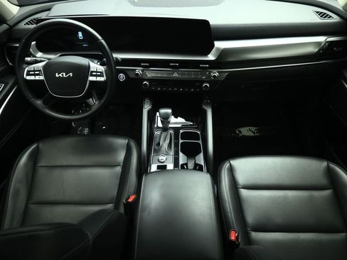 Certified 2024 Kia Telluride S w/ S Sunroof Package FWD image 35