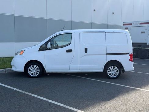 Used 2017 Nissan NV200 SV w/ Technology Package FWD image 8