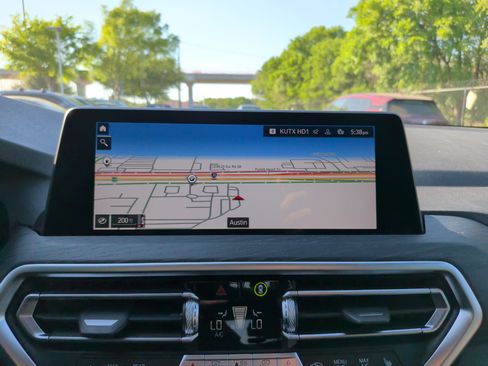 Certified 2024 BMW X3 xDrive30i w/ Convenience Package w/ZPA image 17