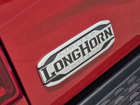New 2026 RAM 2500 Limited AWD/4WD image 10