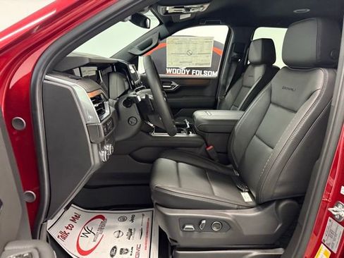 New 2026 GMC Yukon XL Denali w/ LPO, Floor Liner Package image 12