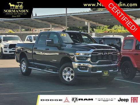 Certified 2025 RAM 2500 Big Horn AWD/4WD image 1