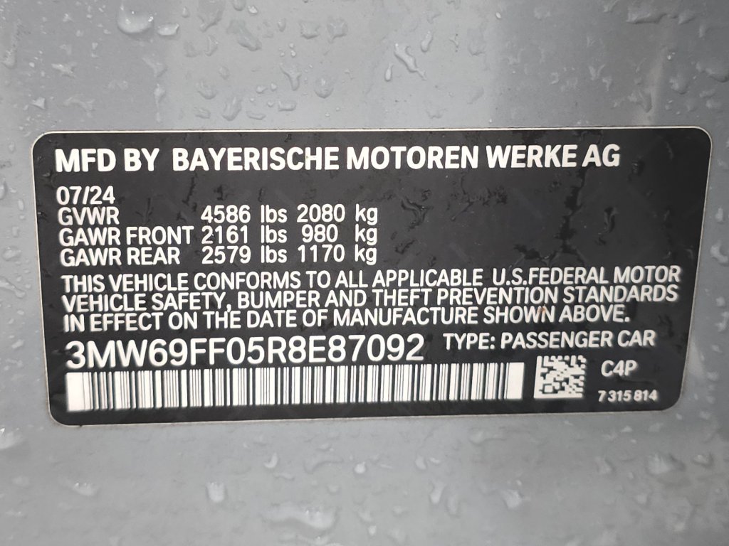 Used 2024 BMW 330i Sedan w/ M Sport Package RWD image 28