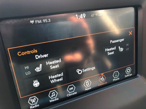 Used 2019 Jeep Compass Latitude w/ Popular Equipment Group image 28