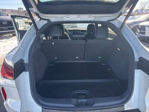 Certified 2025 INFINITI QX55 Luxe w/ Accent Package image 9