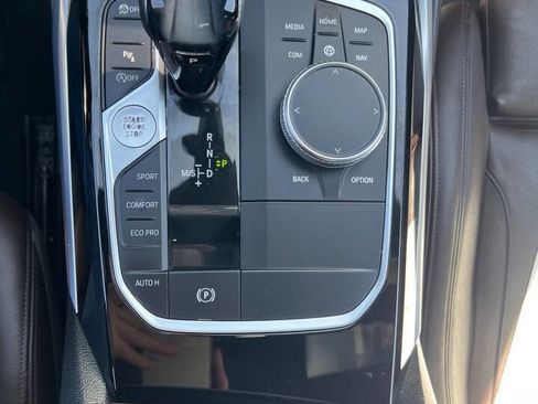 Used 2019 BMW 330i Sedan w/ Premium Package image 27