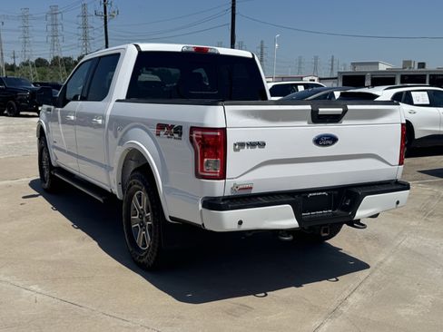Used 2017 Ford F150 XLT w/ Equipment Group 302A Luxury AWD/4WD image 8
