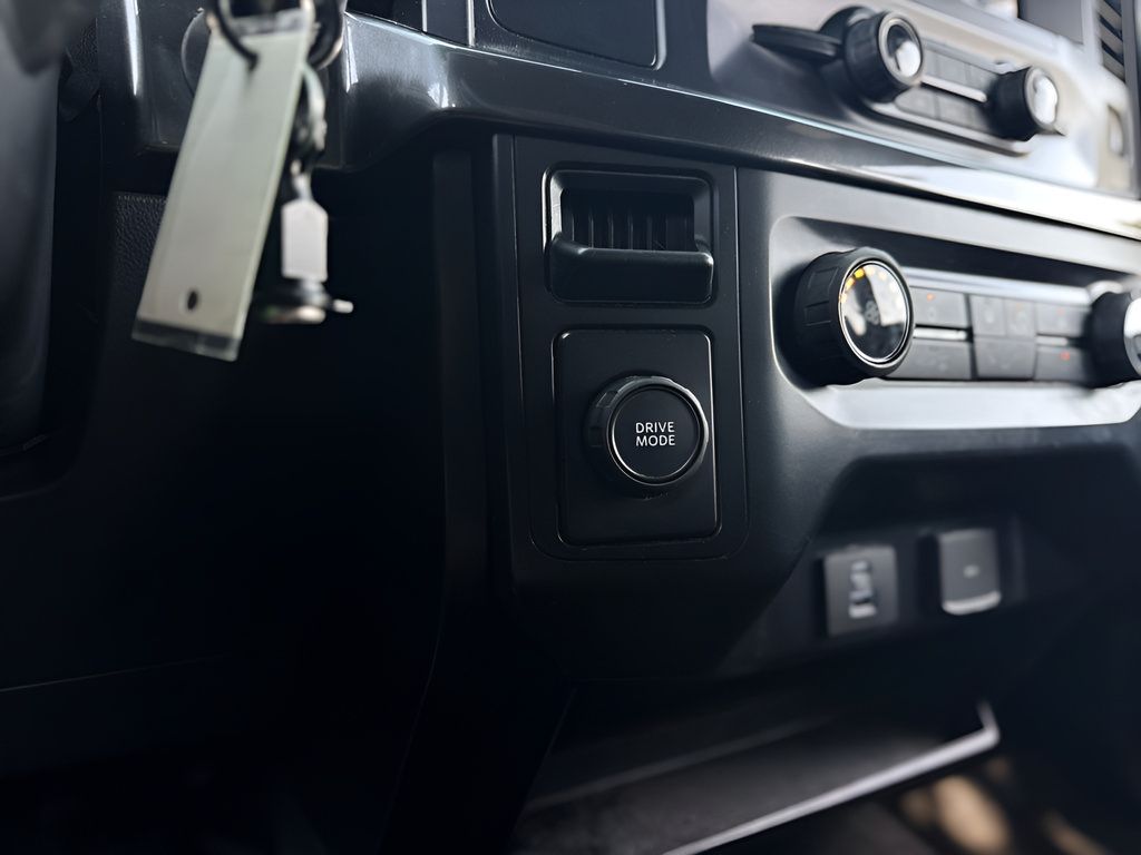 Used 2021 Ford F150 XL w/ STX Appearance Package RWD image 10